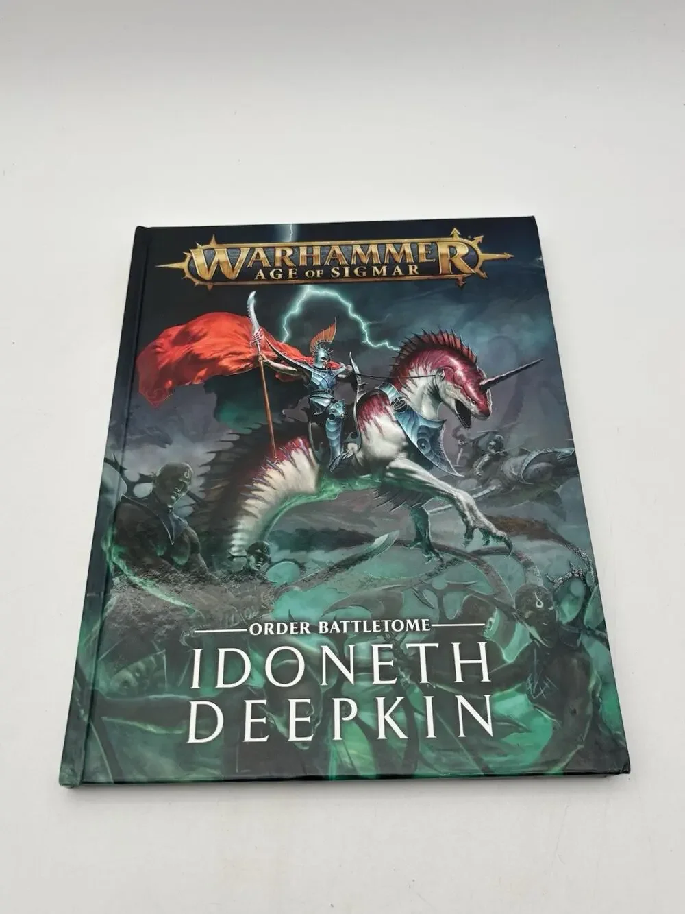 Warhammer Age of Sigmar: Order Battletome: Idoneth Deepkin Hardcover 2018 VG